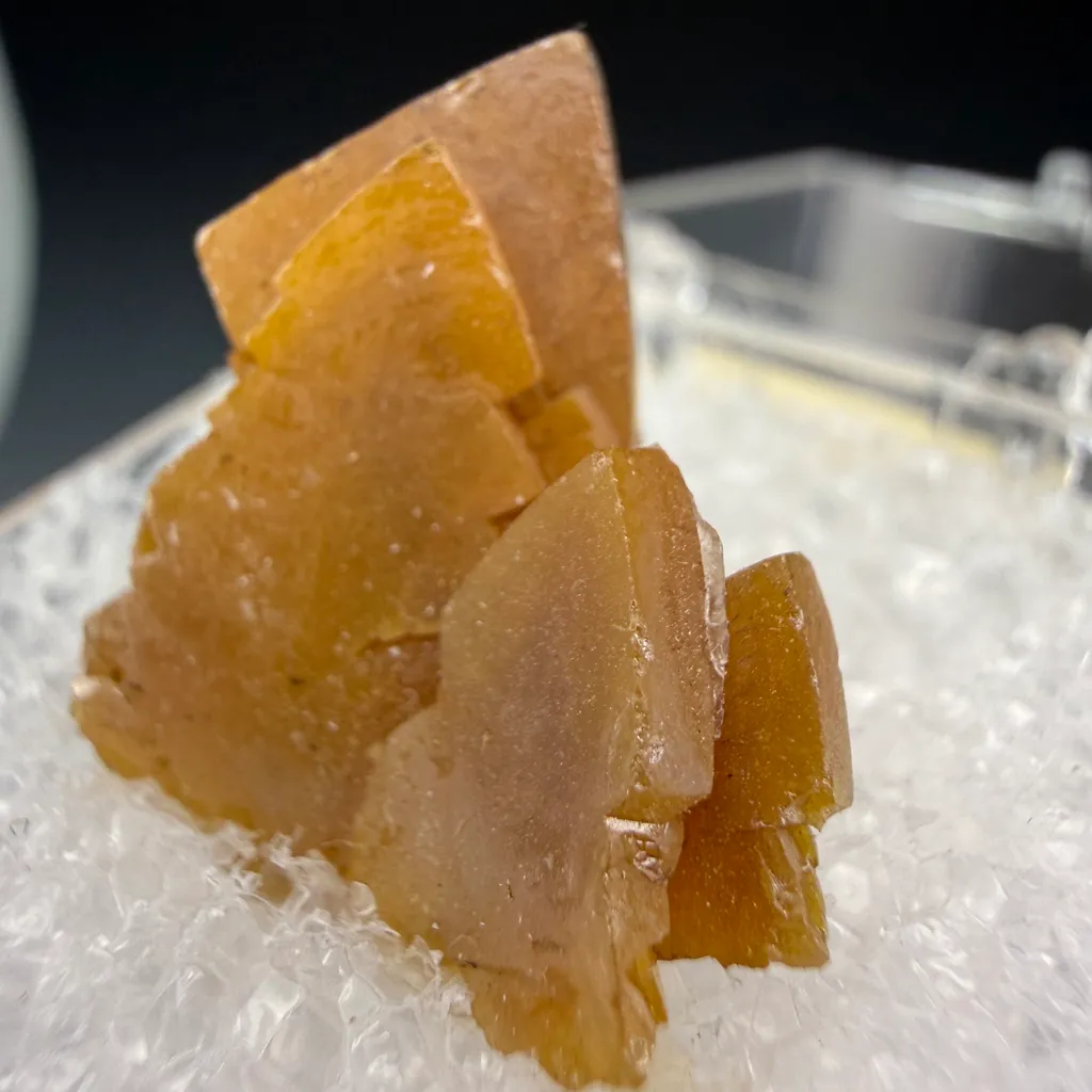 Wulfenite - image 2