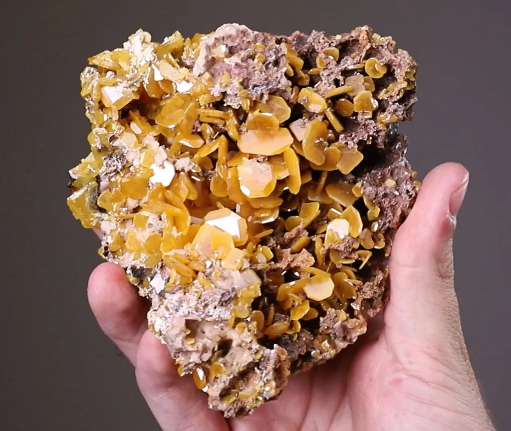 Wulfenite - image 2