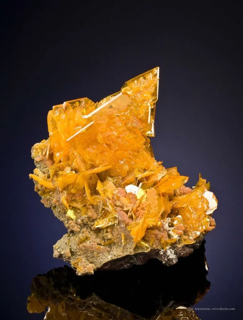 Wulfenite - image 4