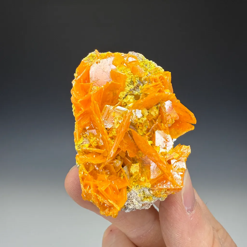 Wulfenite image