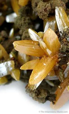 Wulfenite - image 2