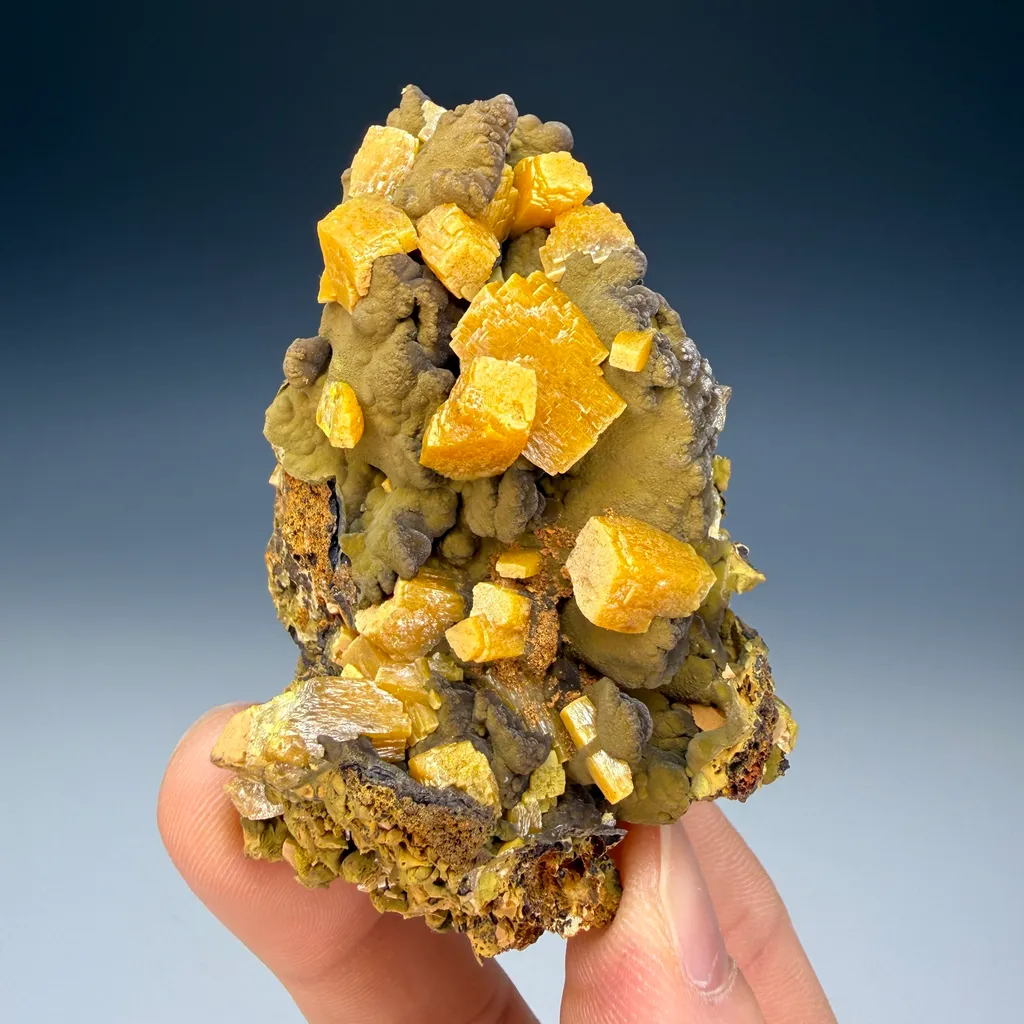 Wulfenite image