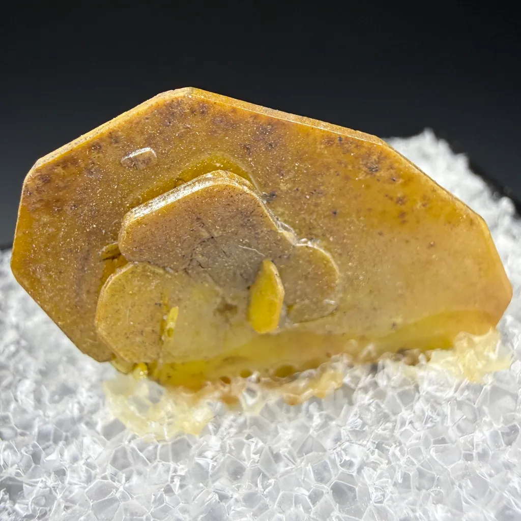 Wulfenite - image 2