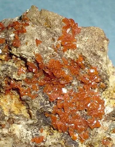 Wulfenite - image 2