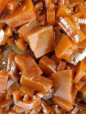 Wulfenite - image 4