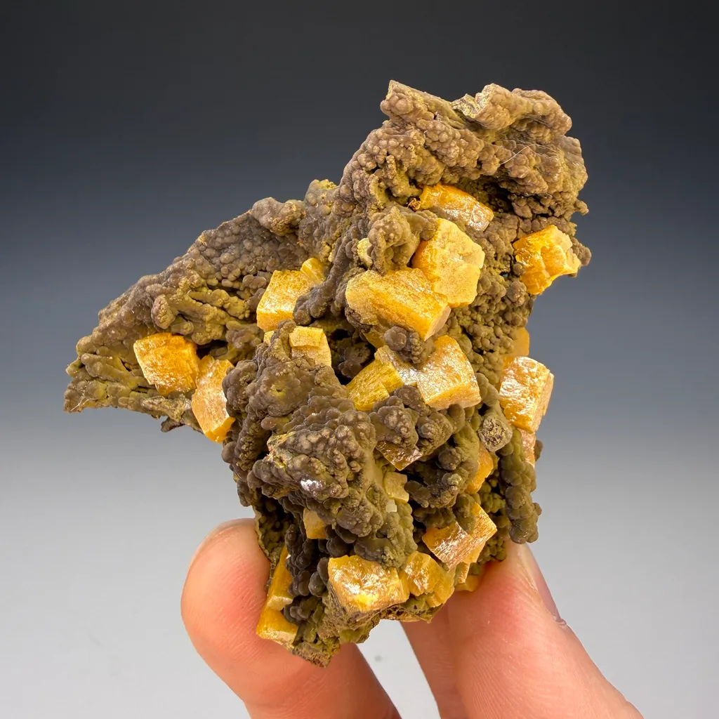 Wulfenite image