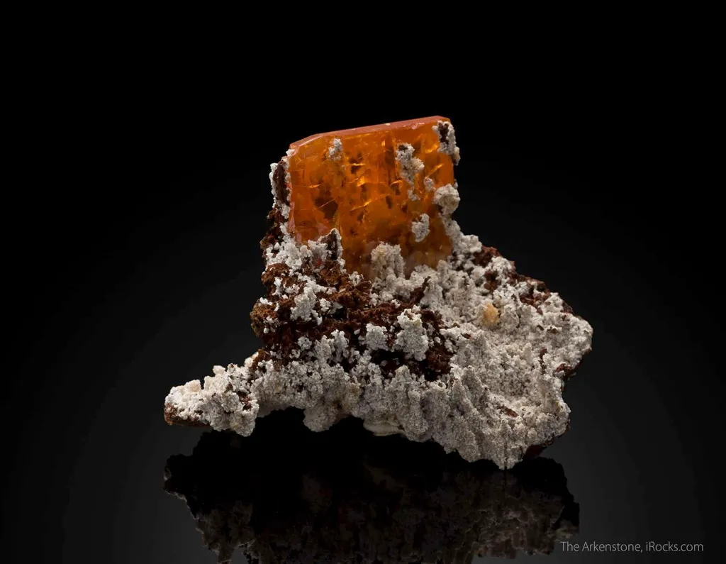 Wulfenite image