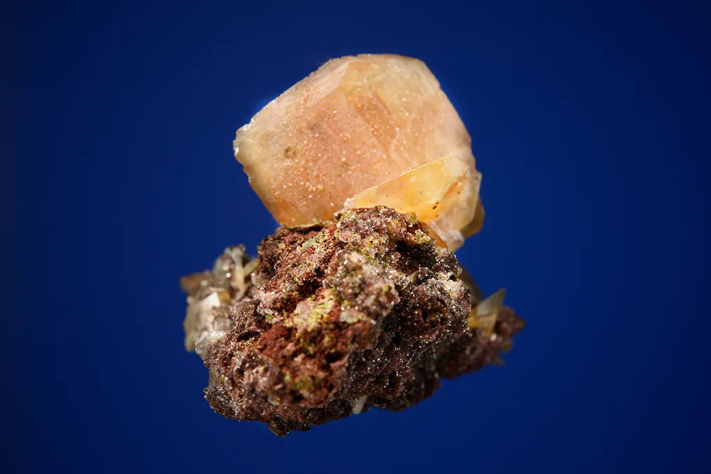 Wulfenite - image 4