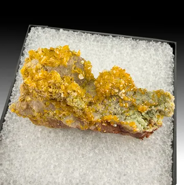 Wulfenite