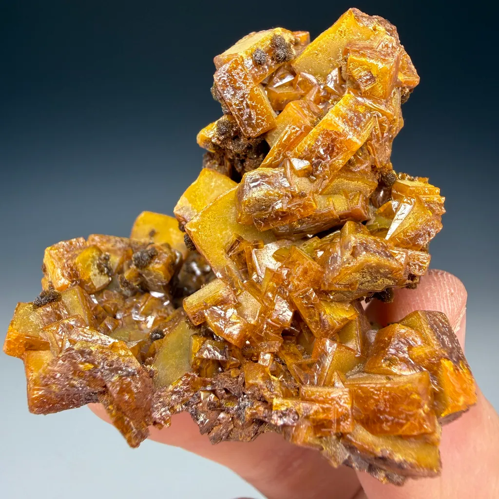 Wulfenite - image 3