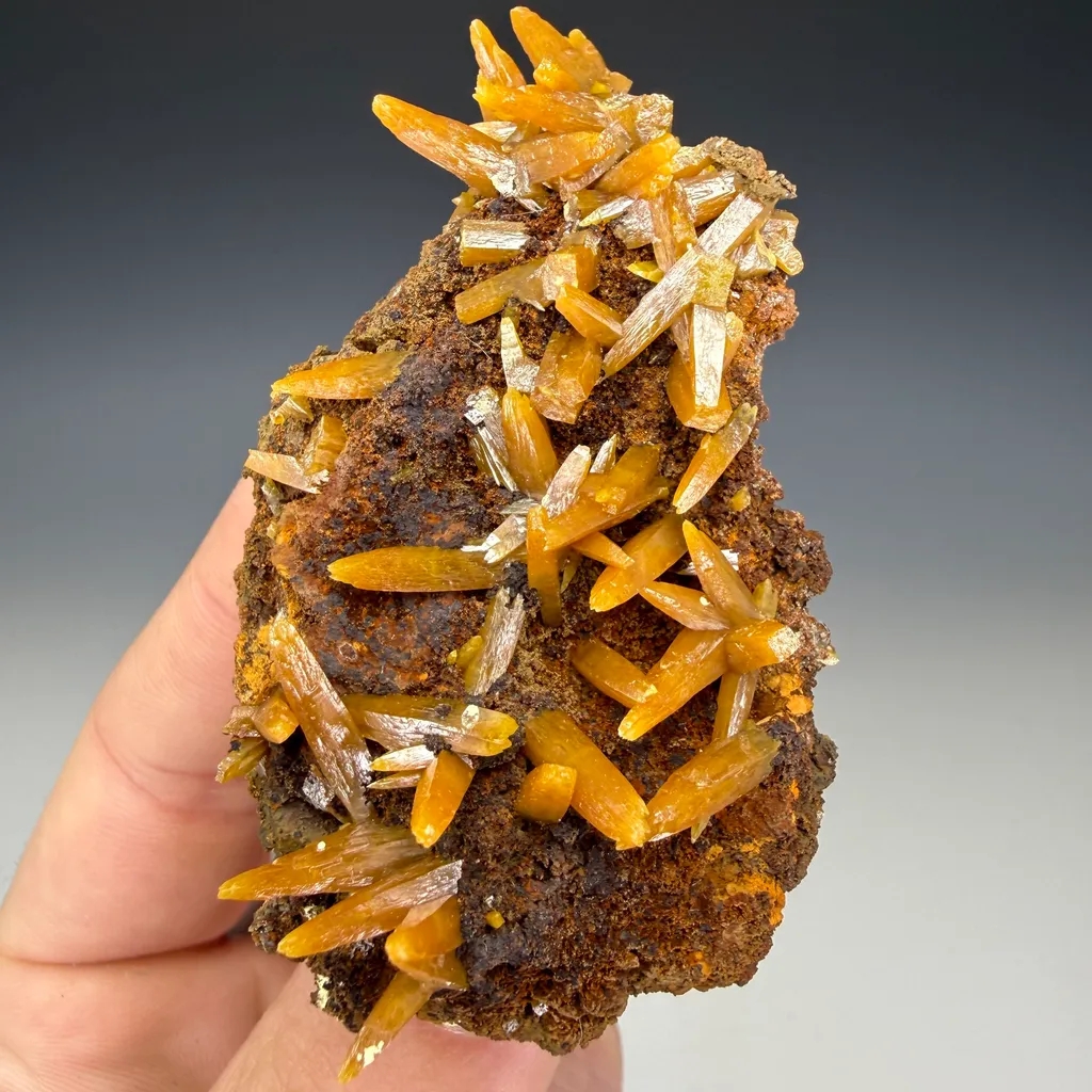 Wulfenite image