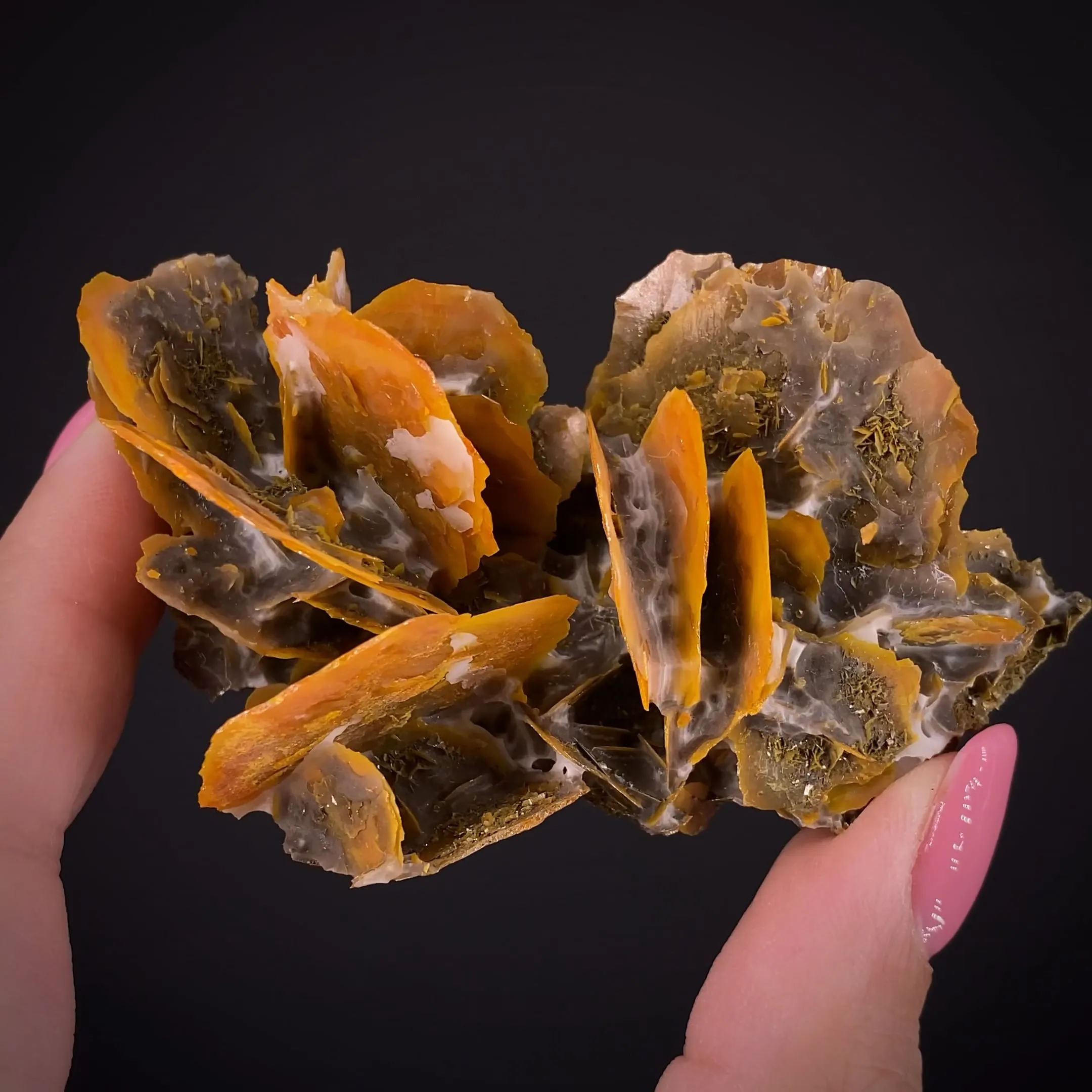 Wulfenite - image 2