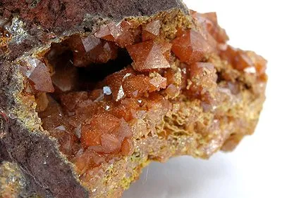 Wulfenite - image 2