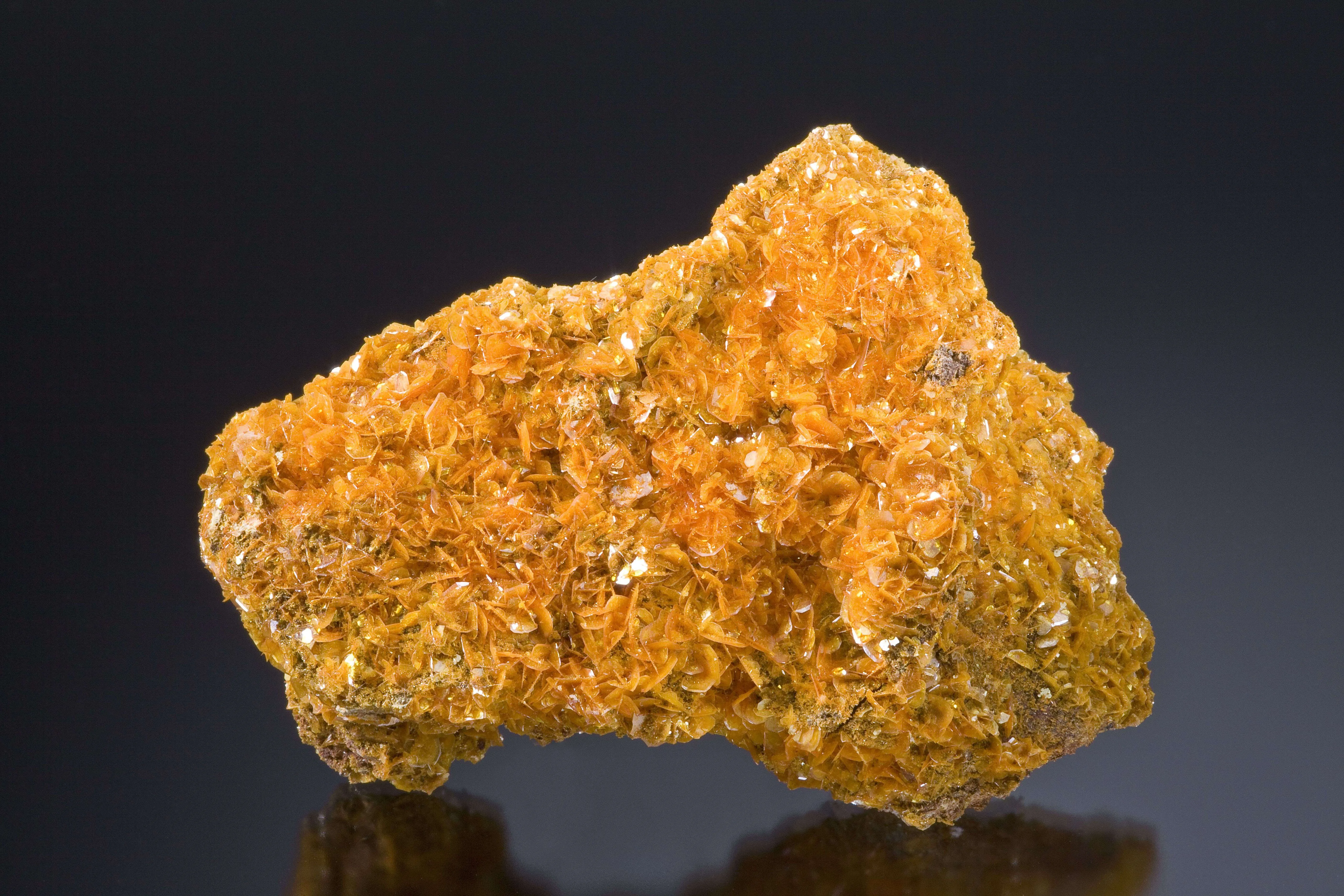 Wulfenite - image 2
