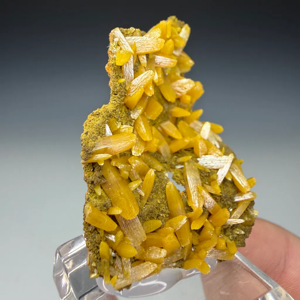 Wulfenite - image 2