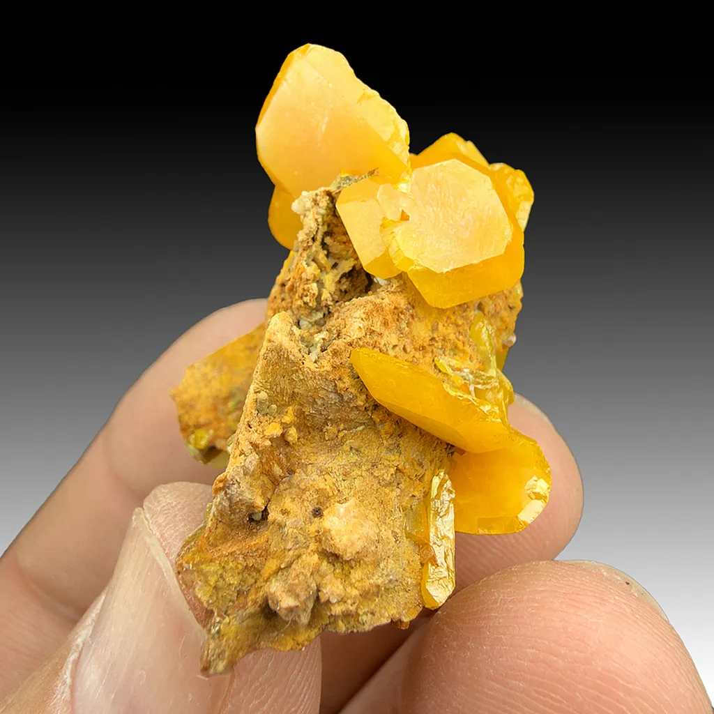 Wulfenite image