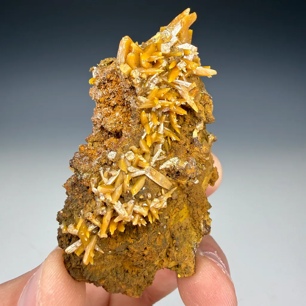 Wulfenite - image 4