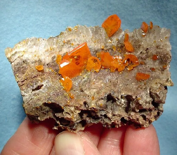 Wulfenite image