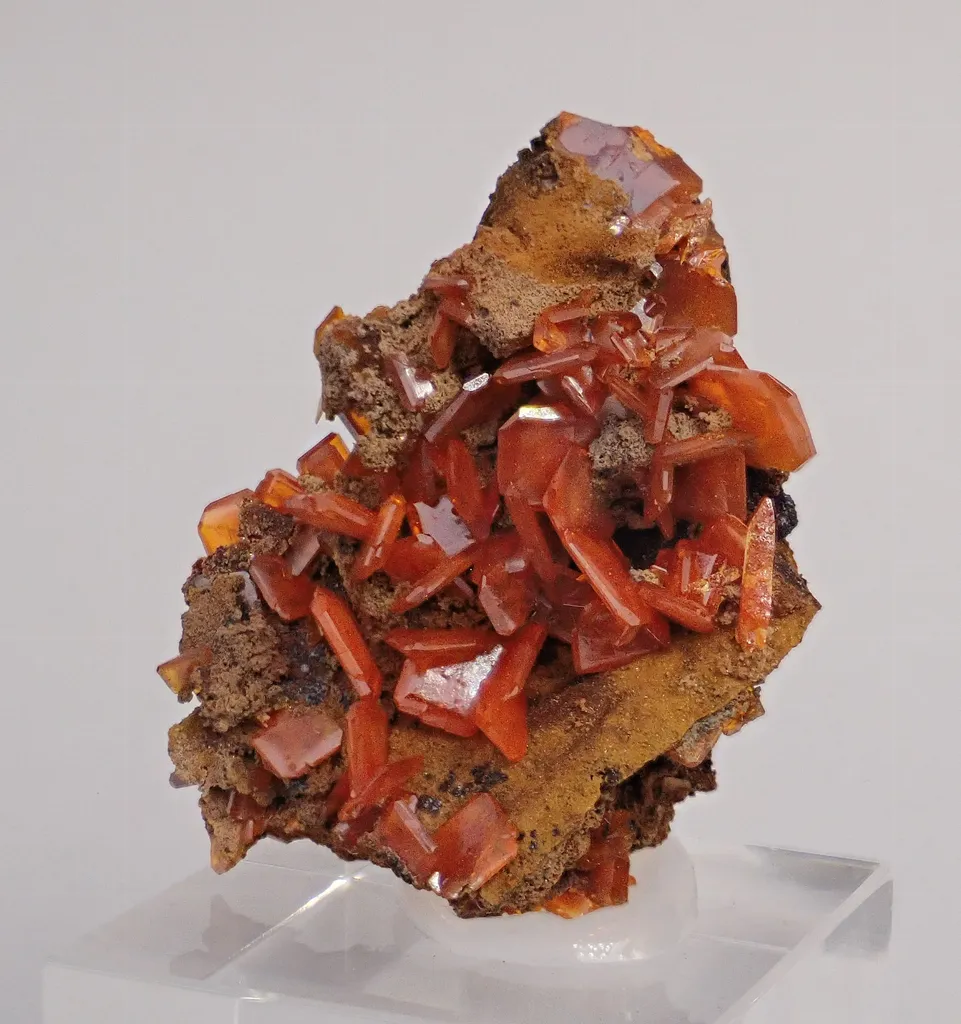 Wulfenite image
