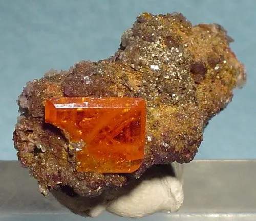 Wulfenite image