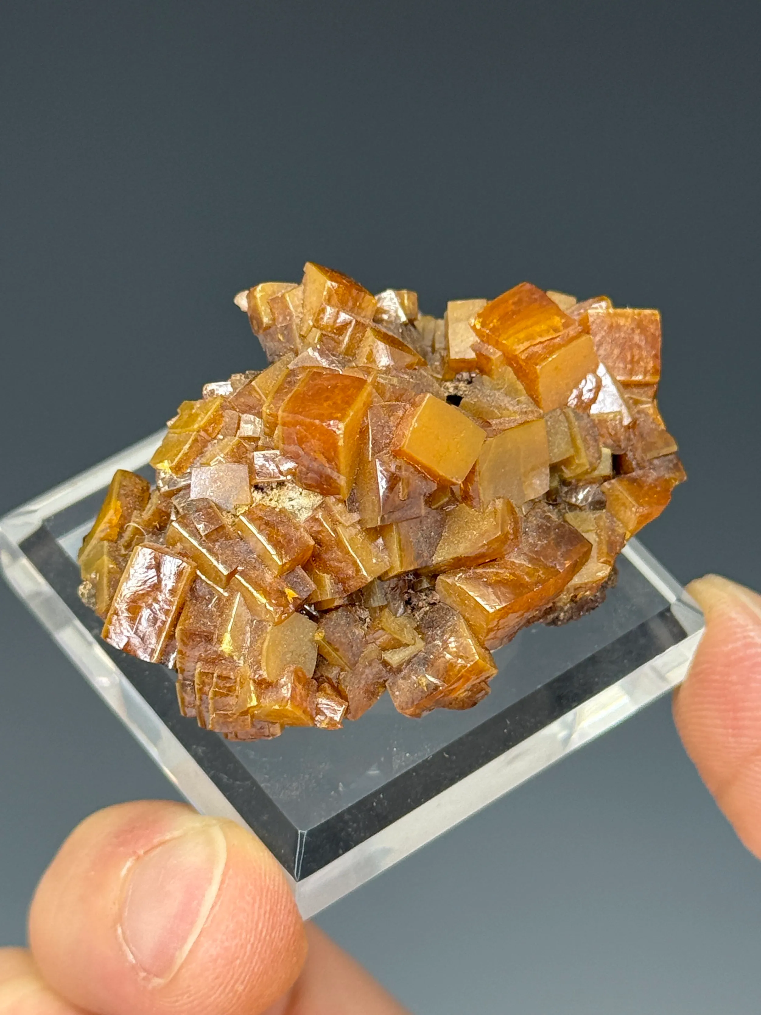 Wulfenite - image 3