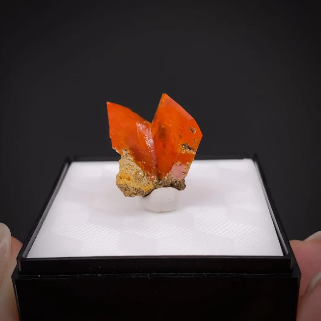 Wulfenite - image 2