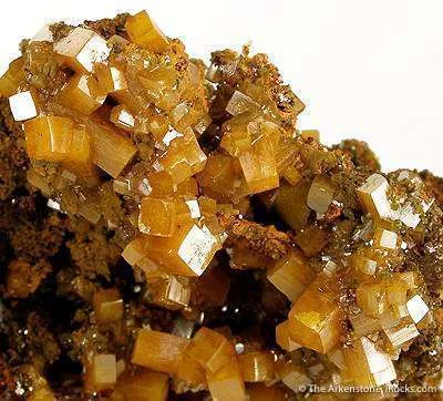 Wulfenite - image 3
