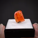 Wulfenite - image 2
