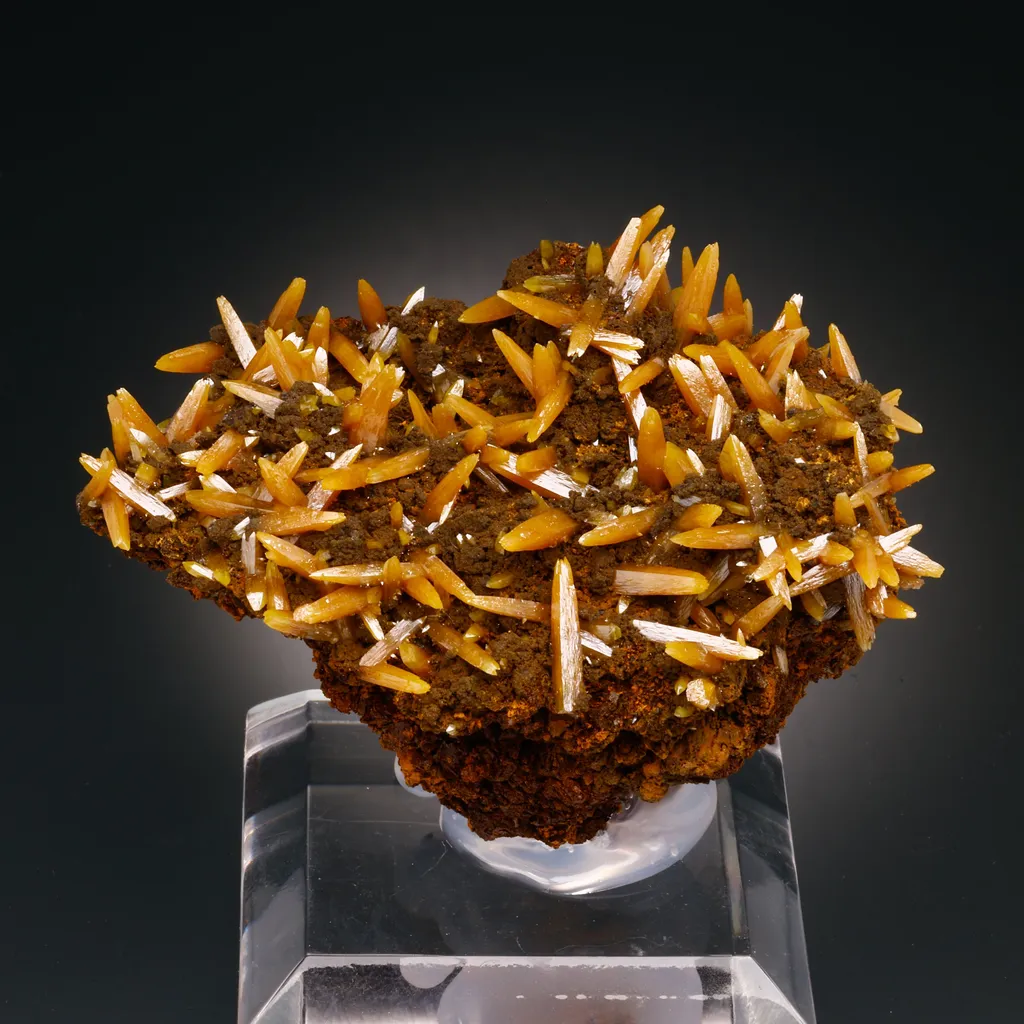 Wulfenite image