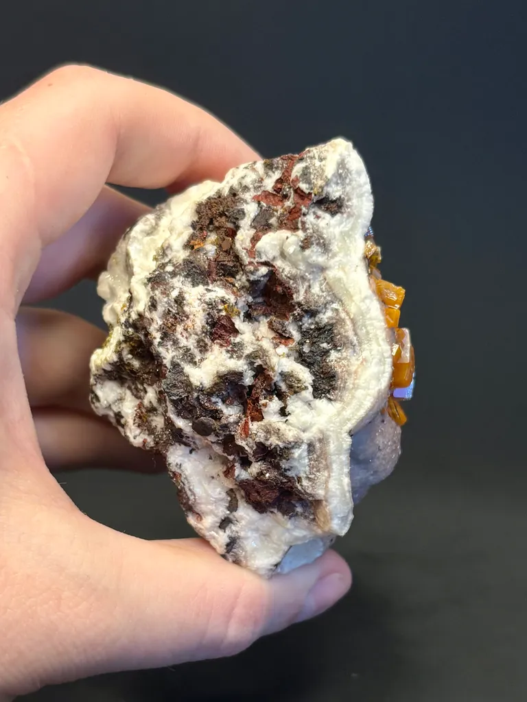 Wulfenite - image 6