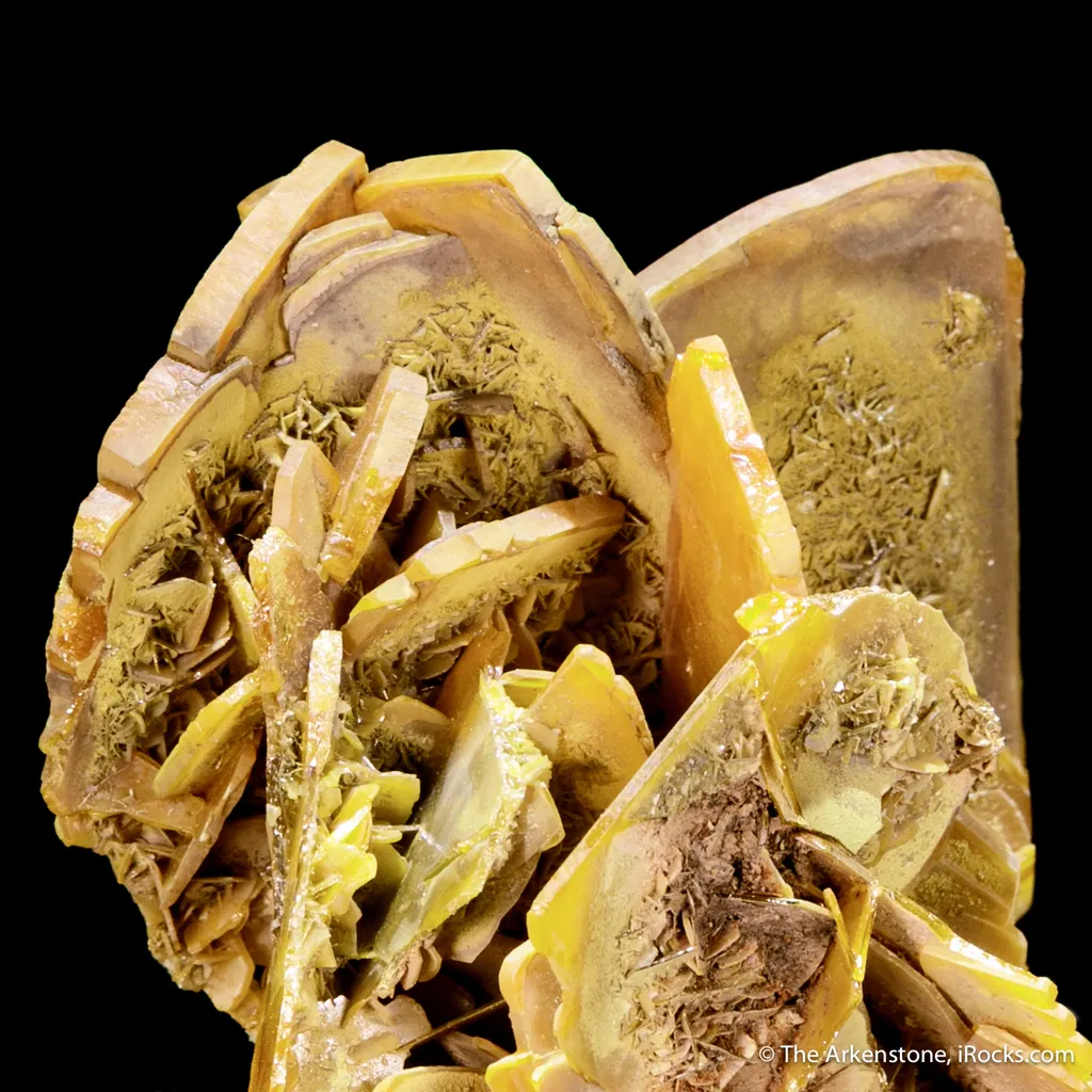 Wulfenite - image 7