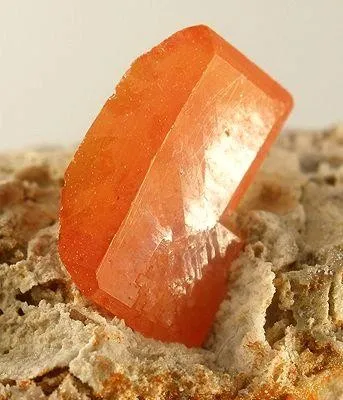 Wulfenite - image 2