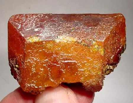 Wulfenite image