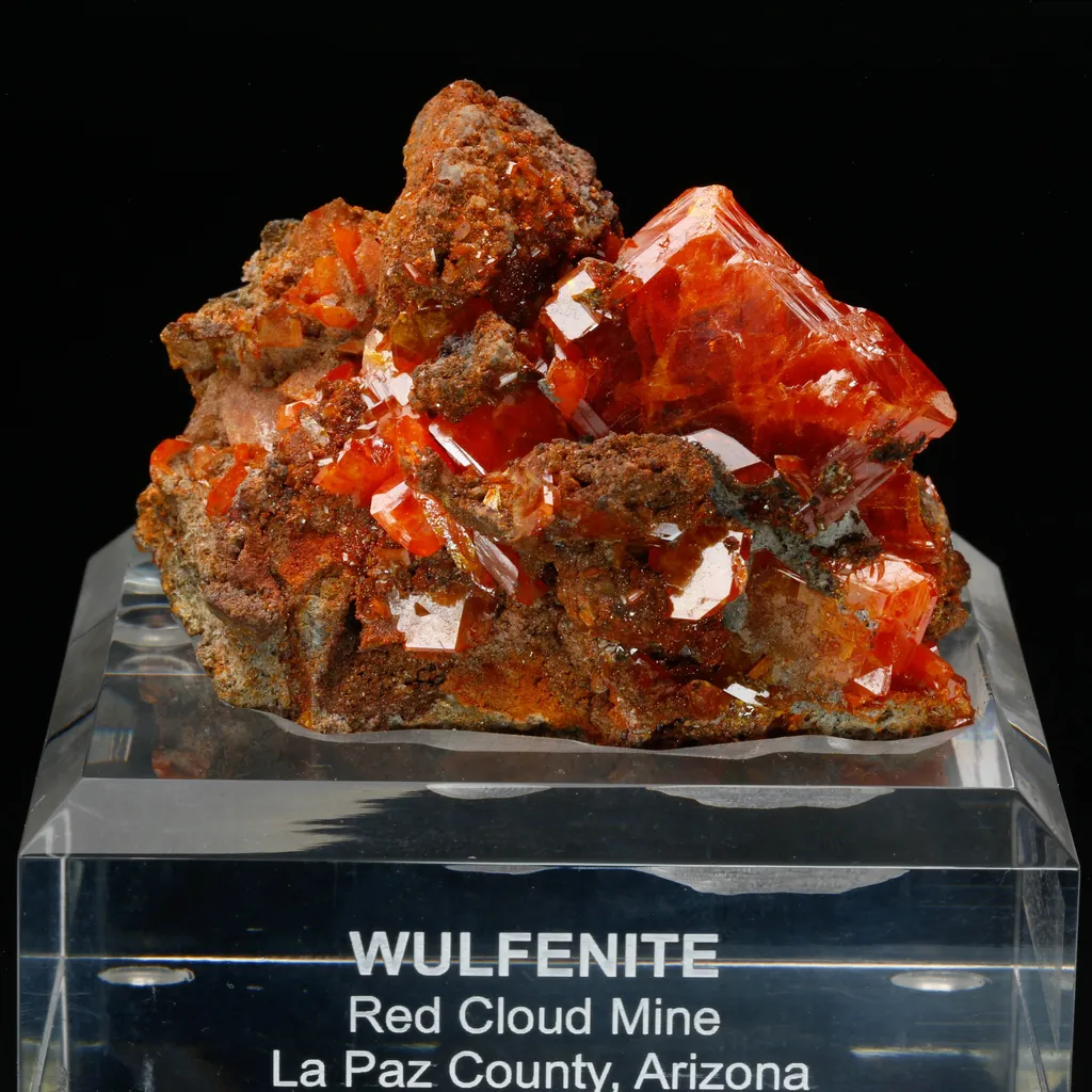 Wulfenite image