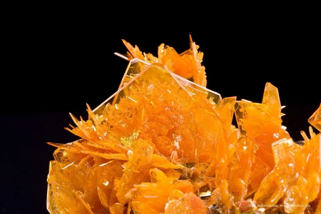 Wulfenite image