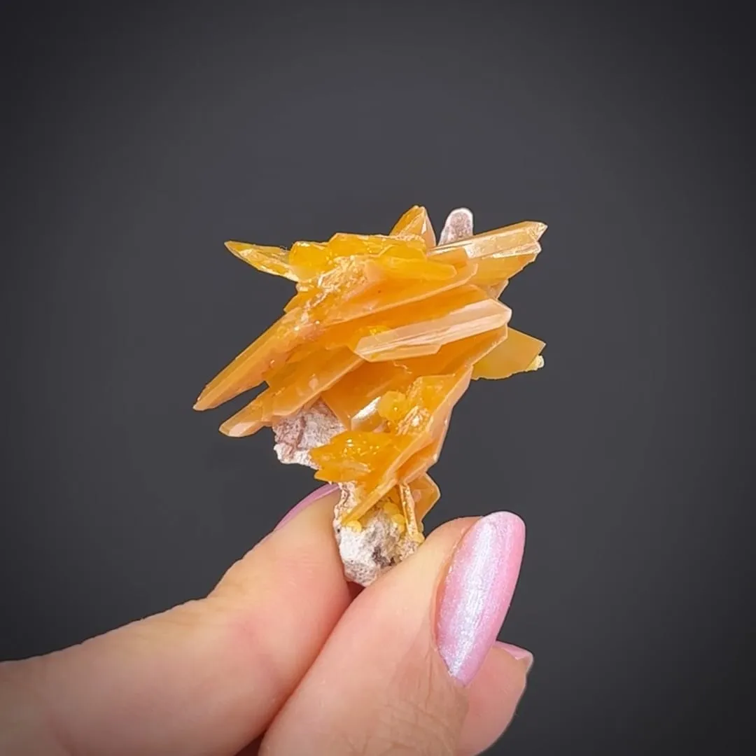 Wulfenite - image 2
