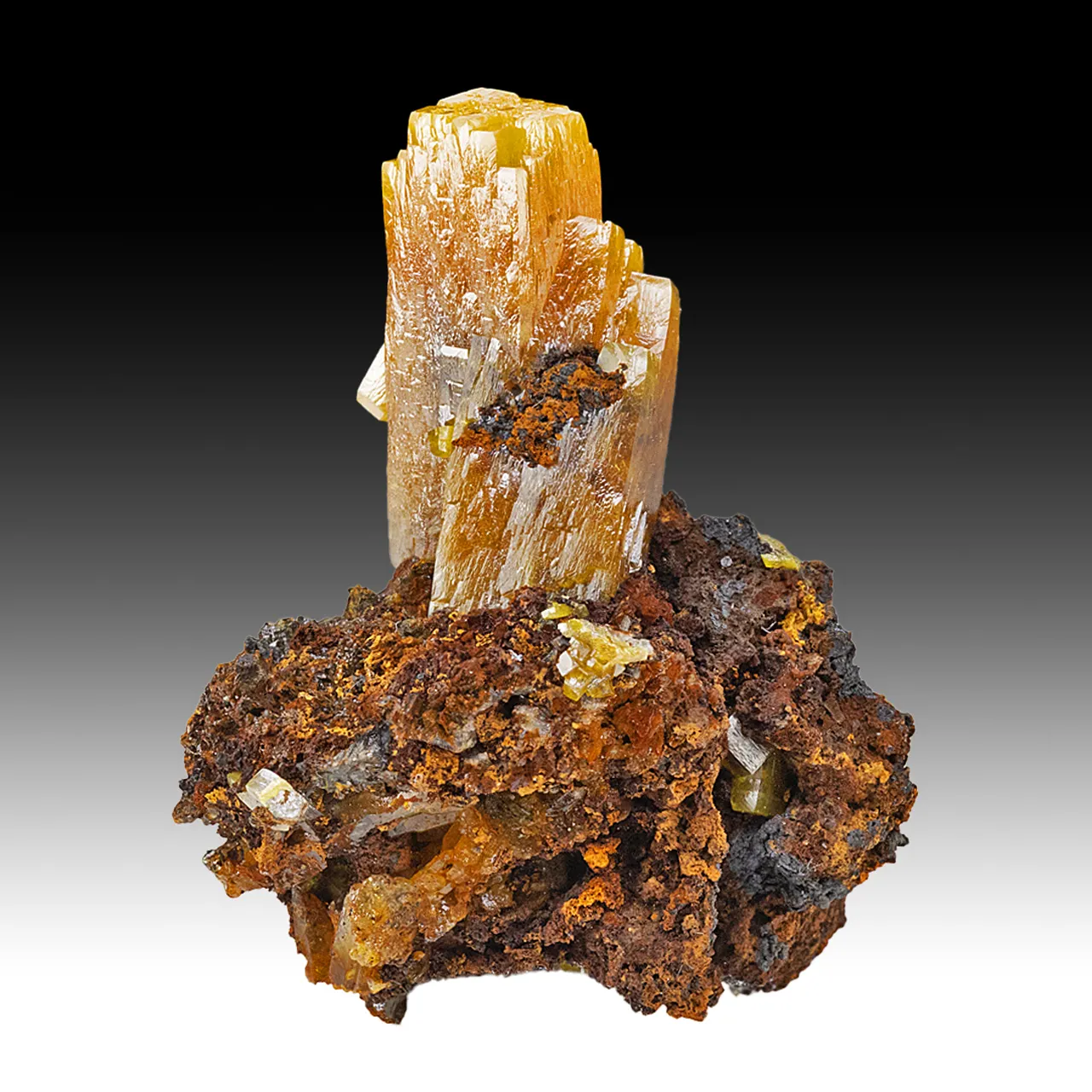 Wulfenite - image 1
