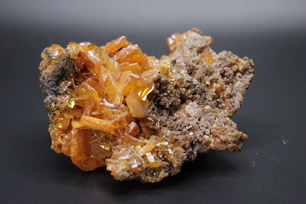 Wulfenite - image 2