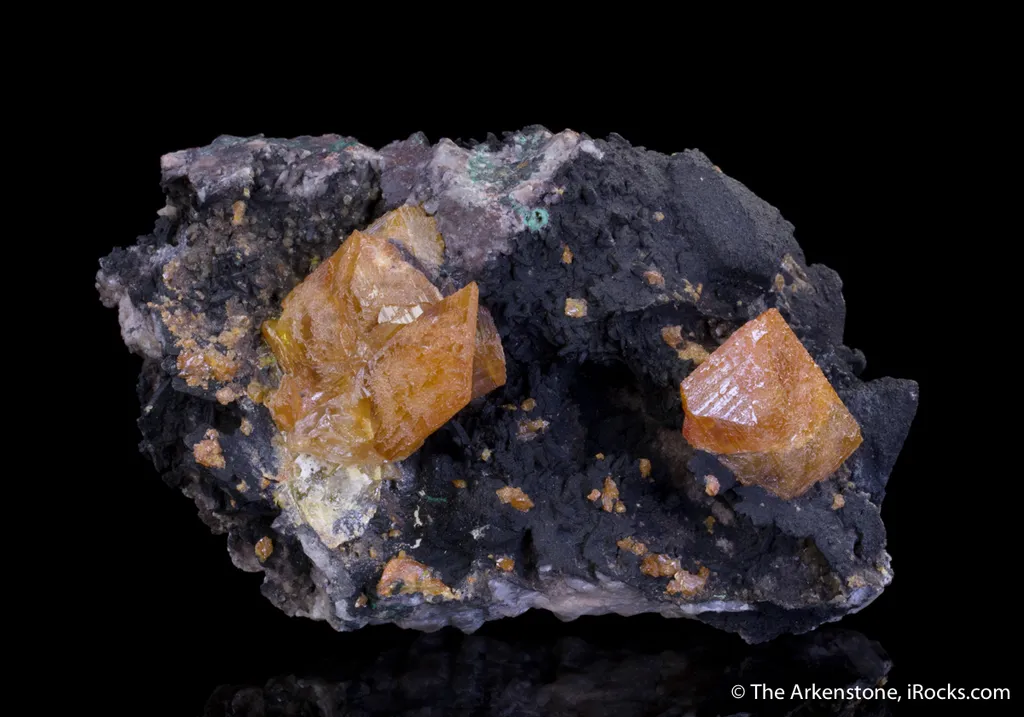 Wulfenite - image 2