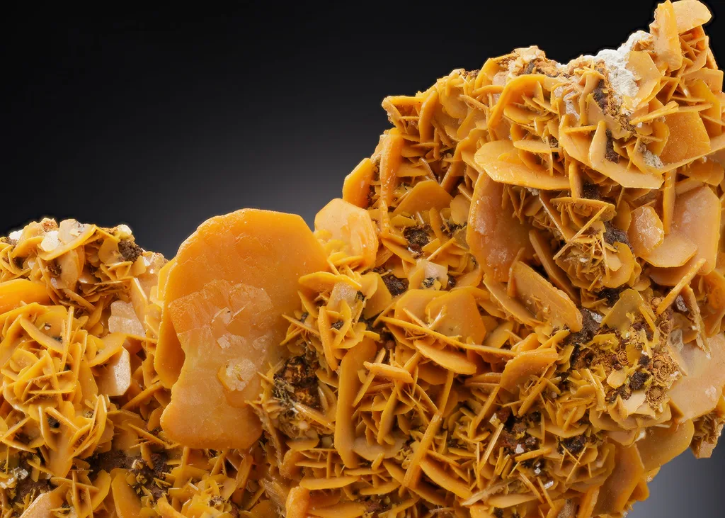 Wulfenite - image 2