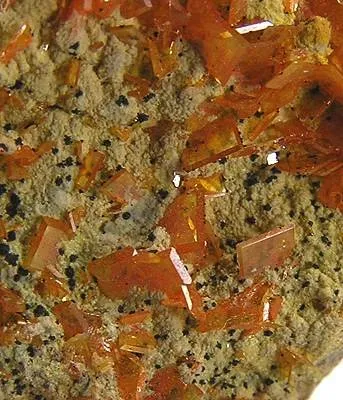 Wulfenite - image 2