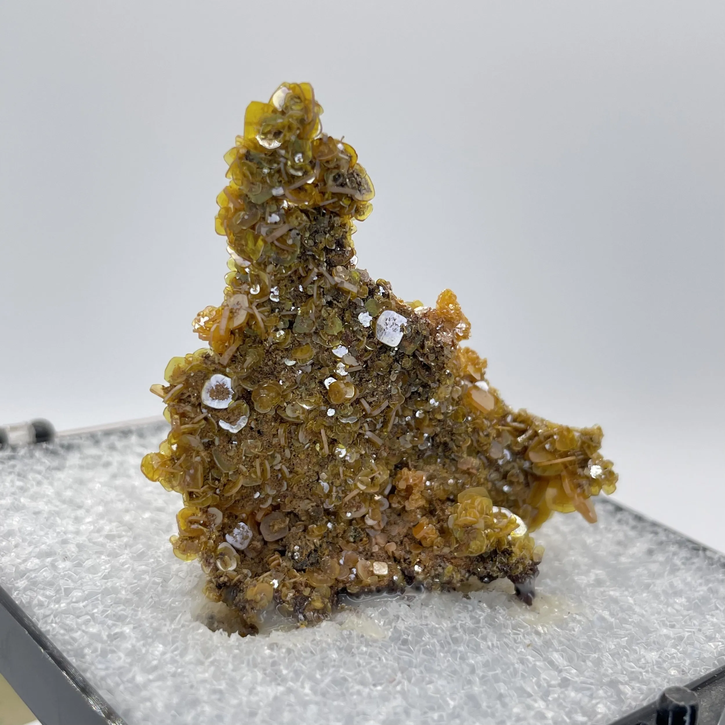 Wulfenite - image 1