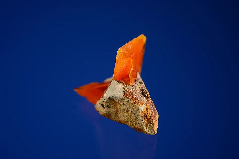 Wulfenite - image 4