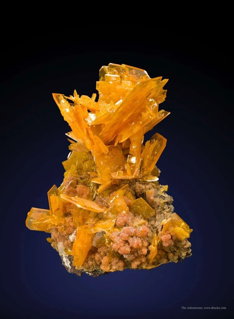 Wulfenite - image 3