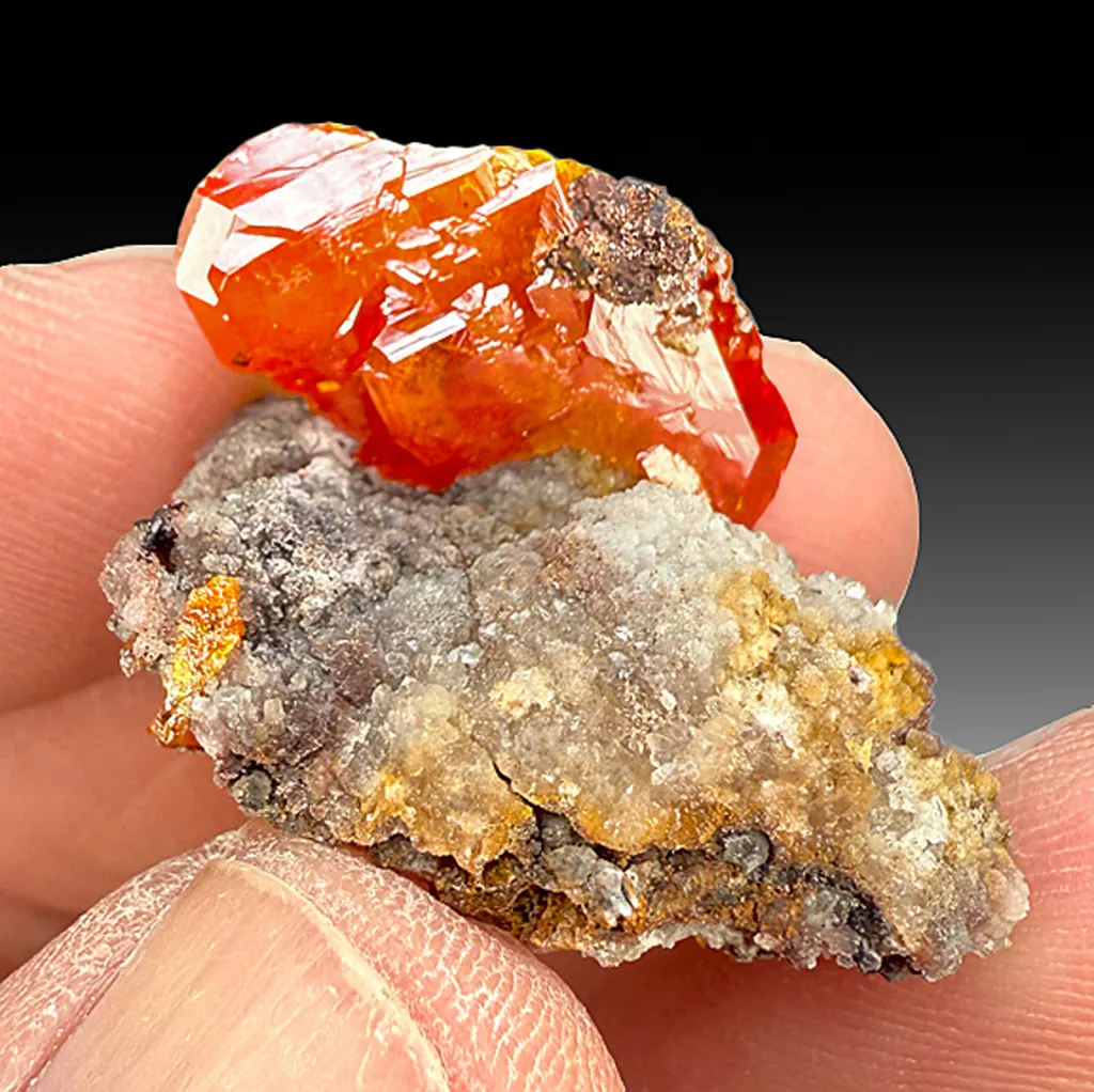 Wulfenite image