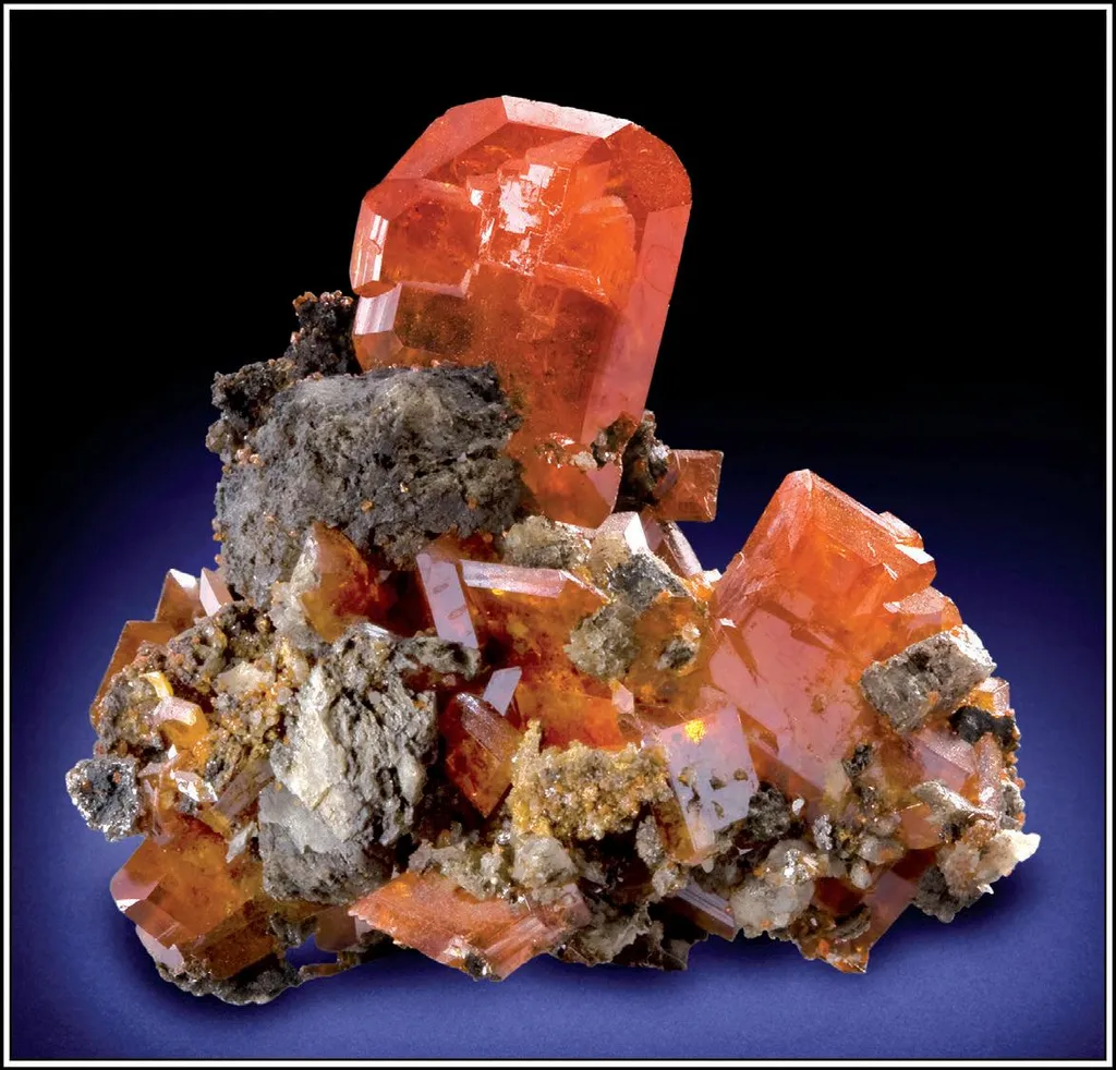 Wulfenite image