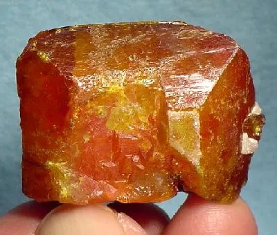 Wulfenite image