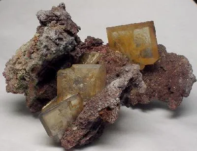 Wulfenite image