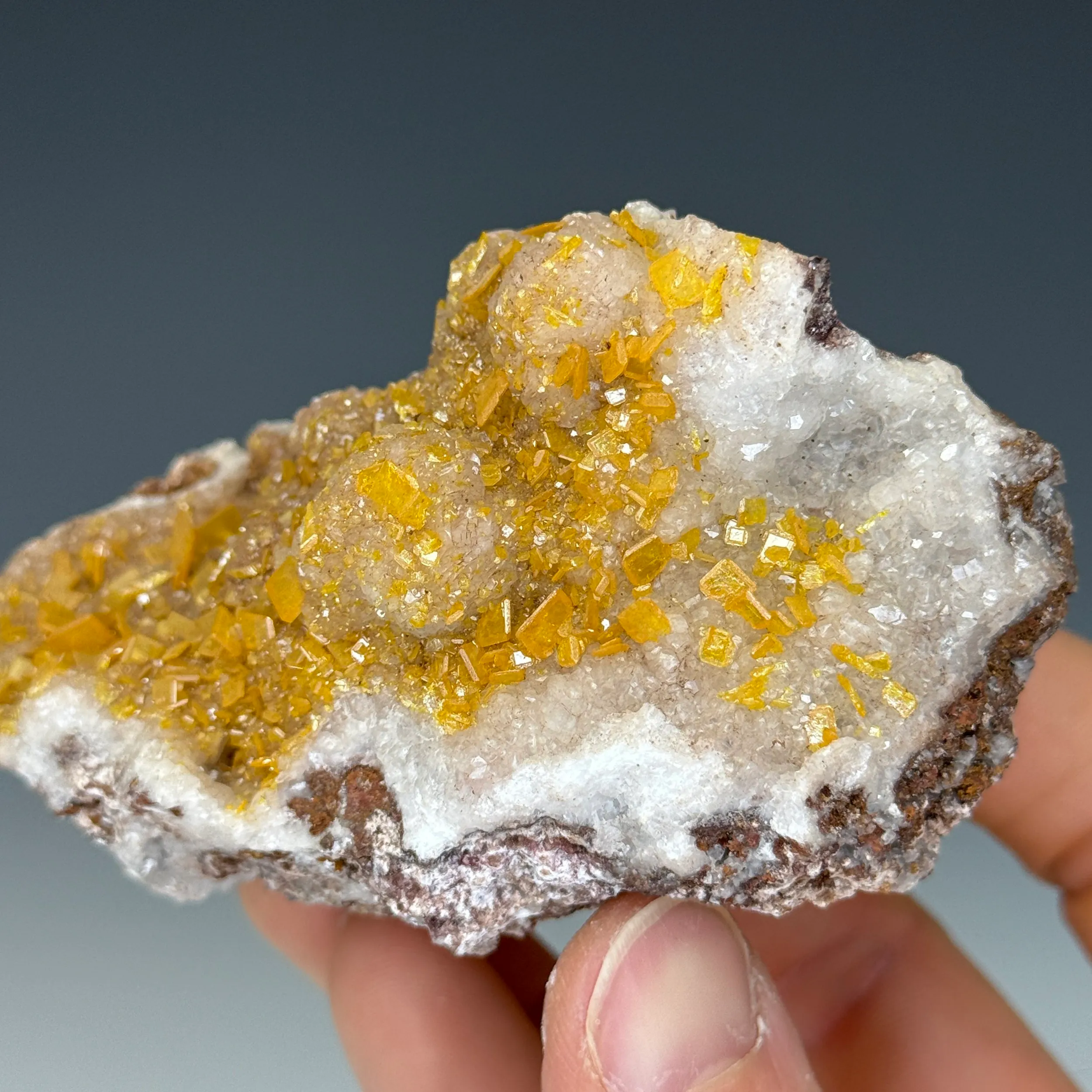 Wulfenite - image 3
