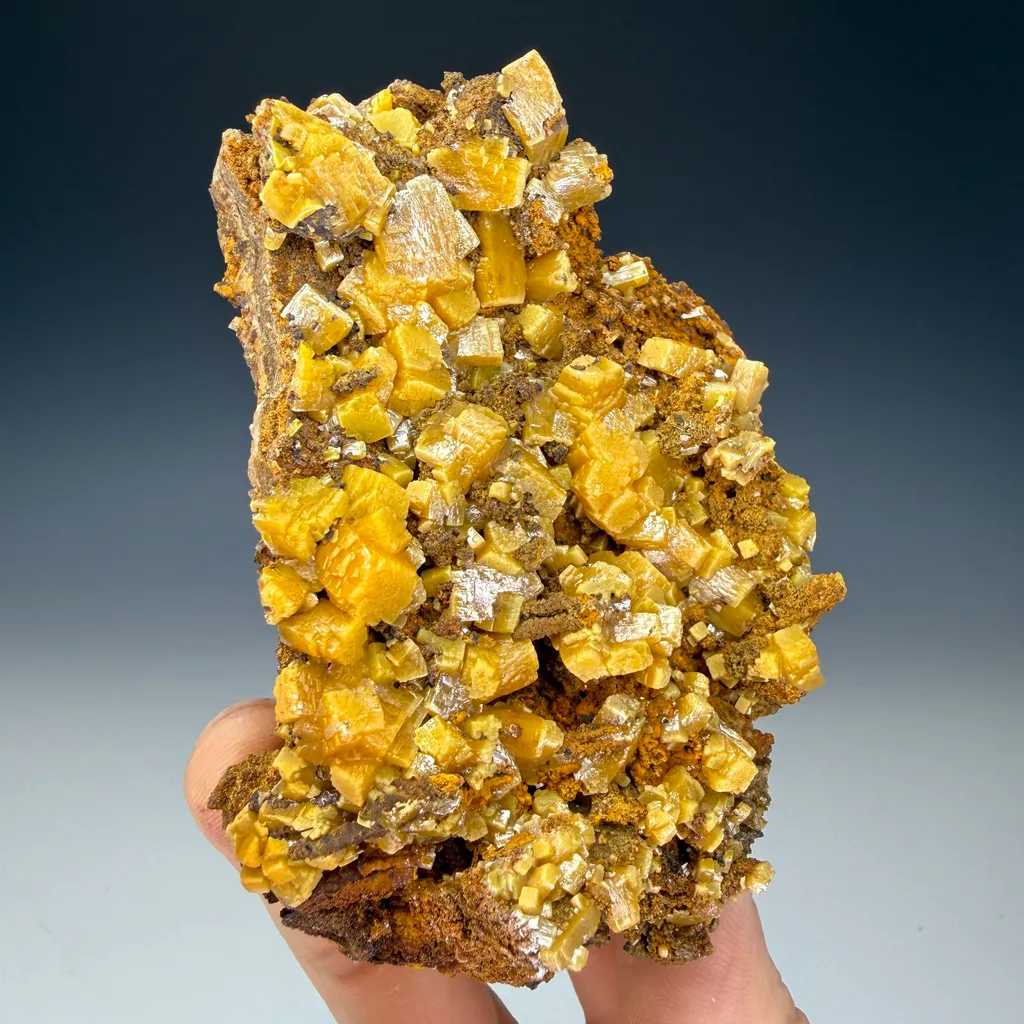 Wulfenite - image 2